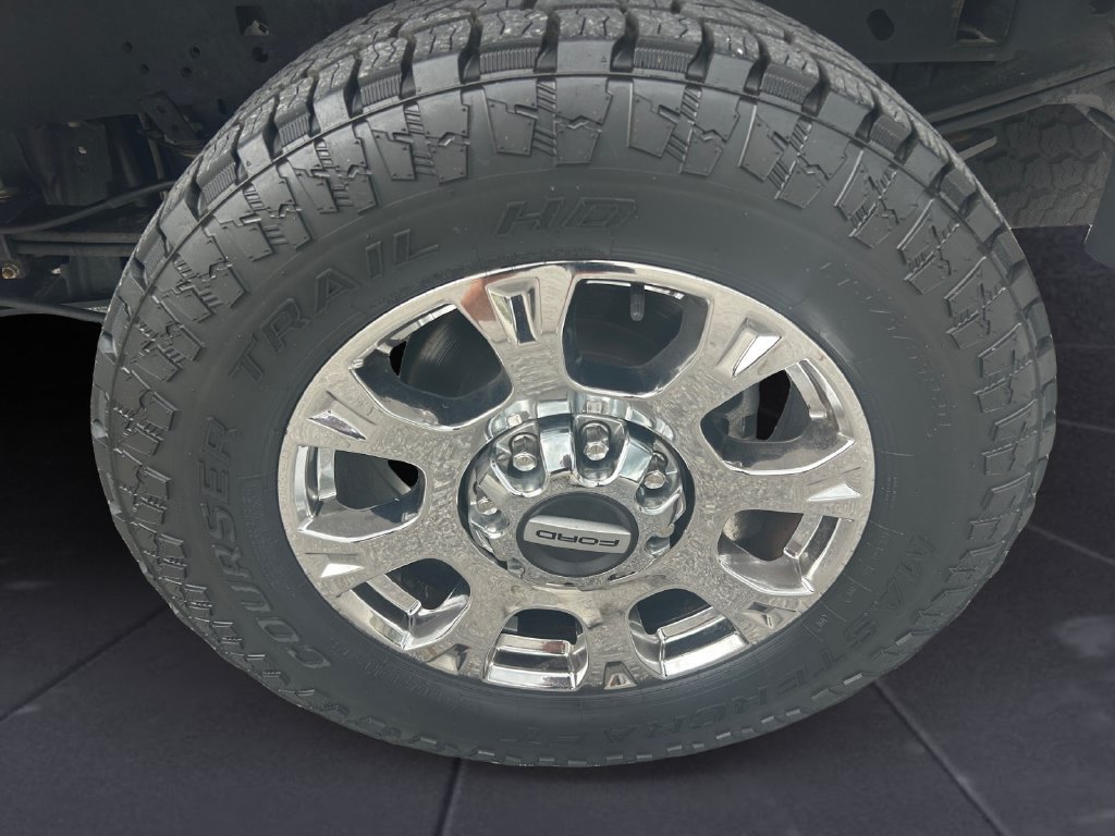 Used 2021 Ford F250 Lariat w/ Chrome Package AWD/4WD image 14