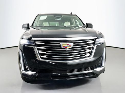 Used 2024 Cadillac Escalade Premium Luxury Platinum AWD/4WD image 2