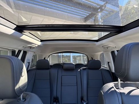 New 2026 Mercedes-Benz GLS 450 4MATIC image 15