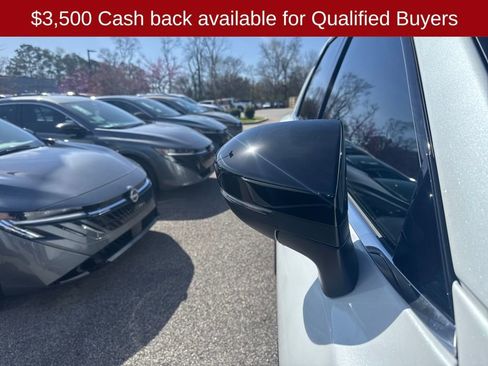 New 2026 Nissan Pathfinder Platinum image 39