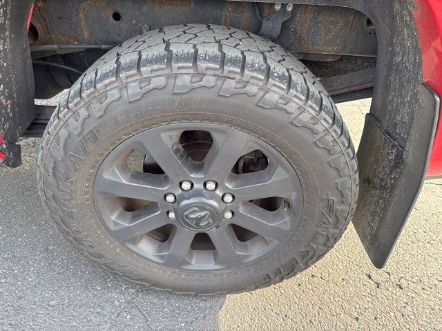 Used 2022 RAM 3500 Laramie AWD/4WD image 6
