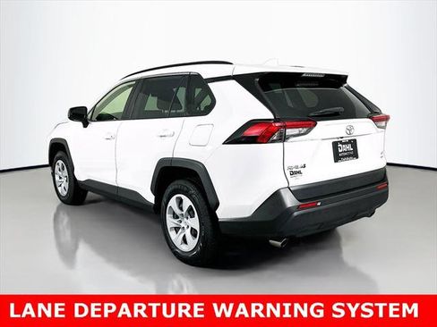 Certified 2019 Toyota RAV4 LE image 9