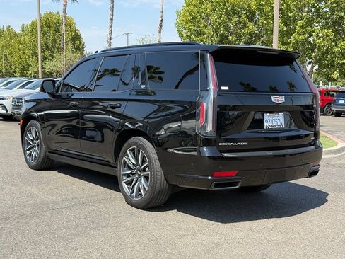 Used 2021 Cadillac Escalade Sport w/ Driver Assist Tech Package AWD/4WD image 6