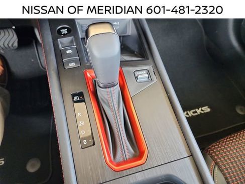 New 2026 Nissan Kicks SR FWD image 17