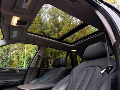 Used 2016 BMW X5 xDrive50i image 22