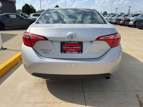Used 2017 Toyota Corolla LE FWD image 6
