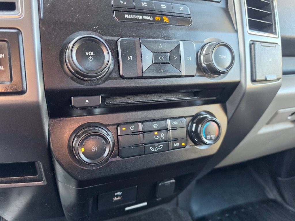Used 2018 Ford F150 XLT AWD/4WD image 26