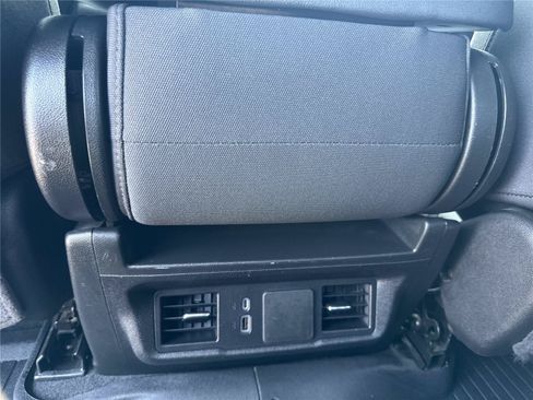 Used 2024 Chevrolet Silverado 2500 Custom w/ Custom Value Package AWD/4WD image 32