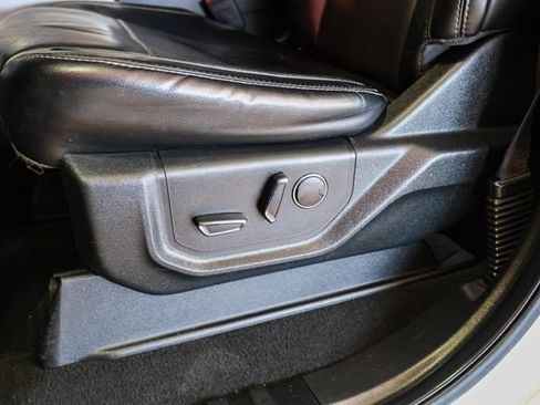 Used 2019 Ford F250 Lariat w/ Lariat Ultimate Package image 33