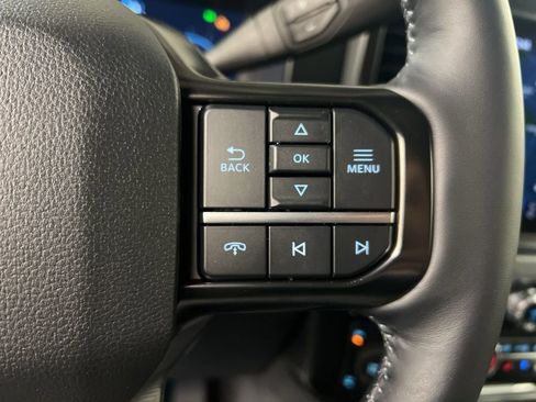 New 2026 Ford F250 Platinum AWD/4WD image 21