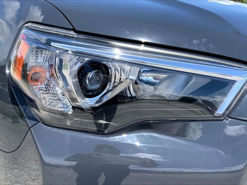 Used 2024 Toyota 4Runner Limited RWD image 27