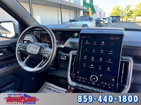Used 2025 GMC Yukon XL Denali AWD/4WD image 48