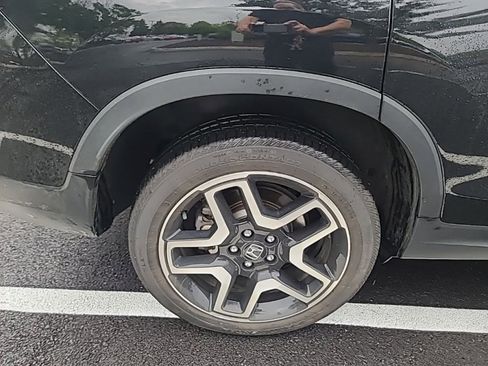 Certified 2023 Honda Passport Elite image 18