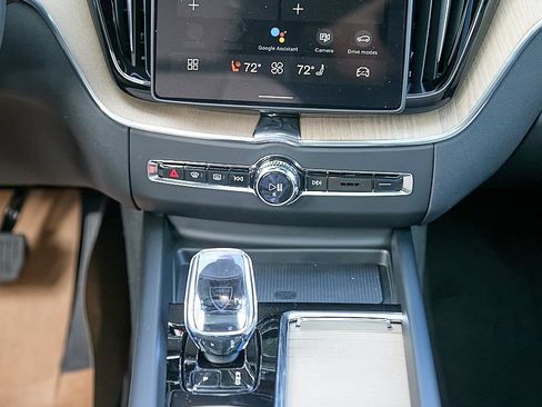 New 2026 Volvo XC60 B5 Plus w/ Protection Package Premier image 29