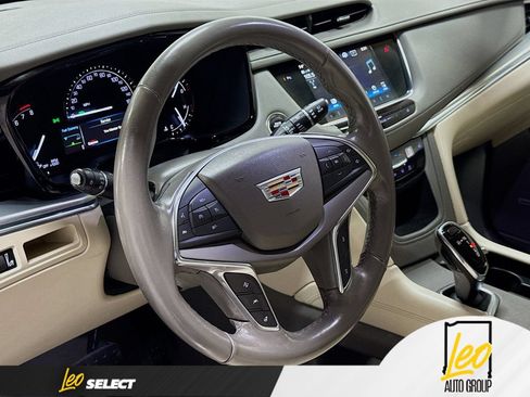 Used 2019 Cadillac XT5 Luxury AWD/4WD image 14