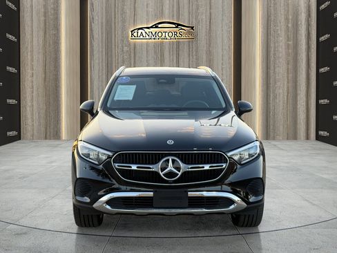 Used 2023 Mercedes-Benz GLC 300 image 2