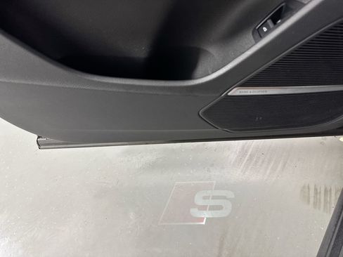 Used 2025 Audi SQ7 Premium Plus AWD/4WD image 19