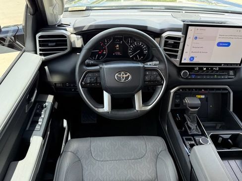Used 2023 Toyota Tundra Limited AWD/4WD image 26