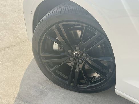 Certified 2024 Volvo S60 B5 Plus w/ Climate Package image 12