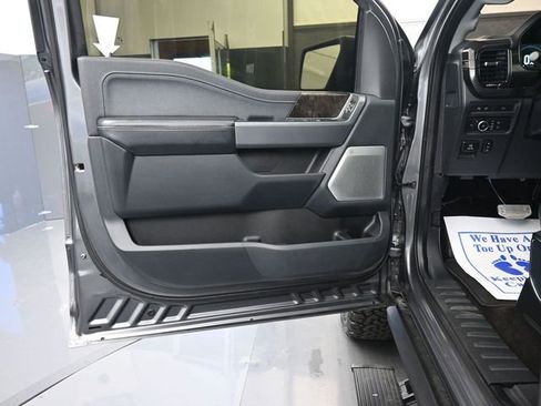 Used 2021 Ford F150 Lariat w/ Equipment Group 502A High image 9