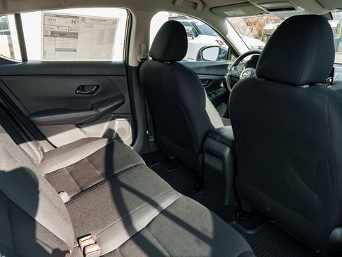 New 2025 Nissan Sentra S image 24