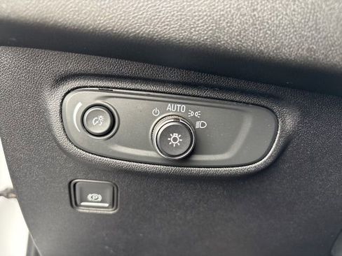 Used 2018 GMC Terrain SLE w/ Driver Convenience Package image 20