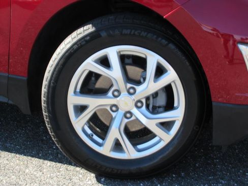 Used 2019 Chevrolet Equinox Premier image 7