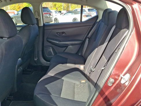 Used 2024 Nissan Sentra SV image 11