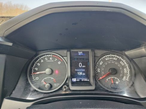 Used 2023 Toyota Tacoma SR AWD/4WD image 18