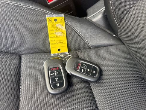 Used 2025 Honda Civic Sport image 31