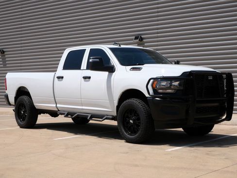 Used 2024 RAM 2500 Tradesman AWD/4WD image 1