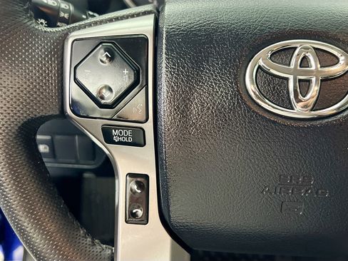 Used 2023 Toyota Tacoma SR5 image 18