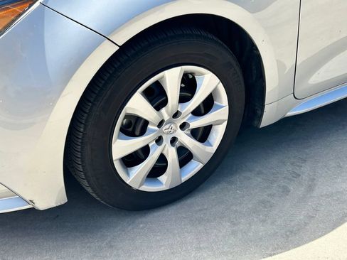 Used 2024 Toyota Corolla LE FWD image 9