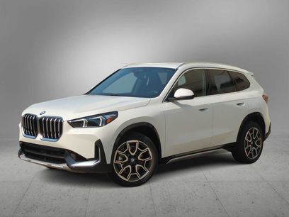 New 2025 BMW X1 xDrive28i w/ Convenience Package