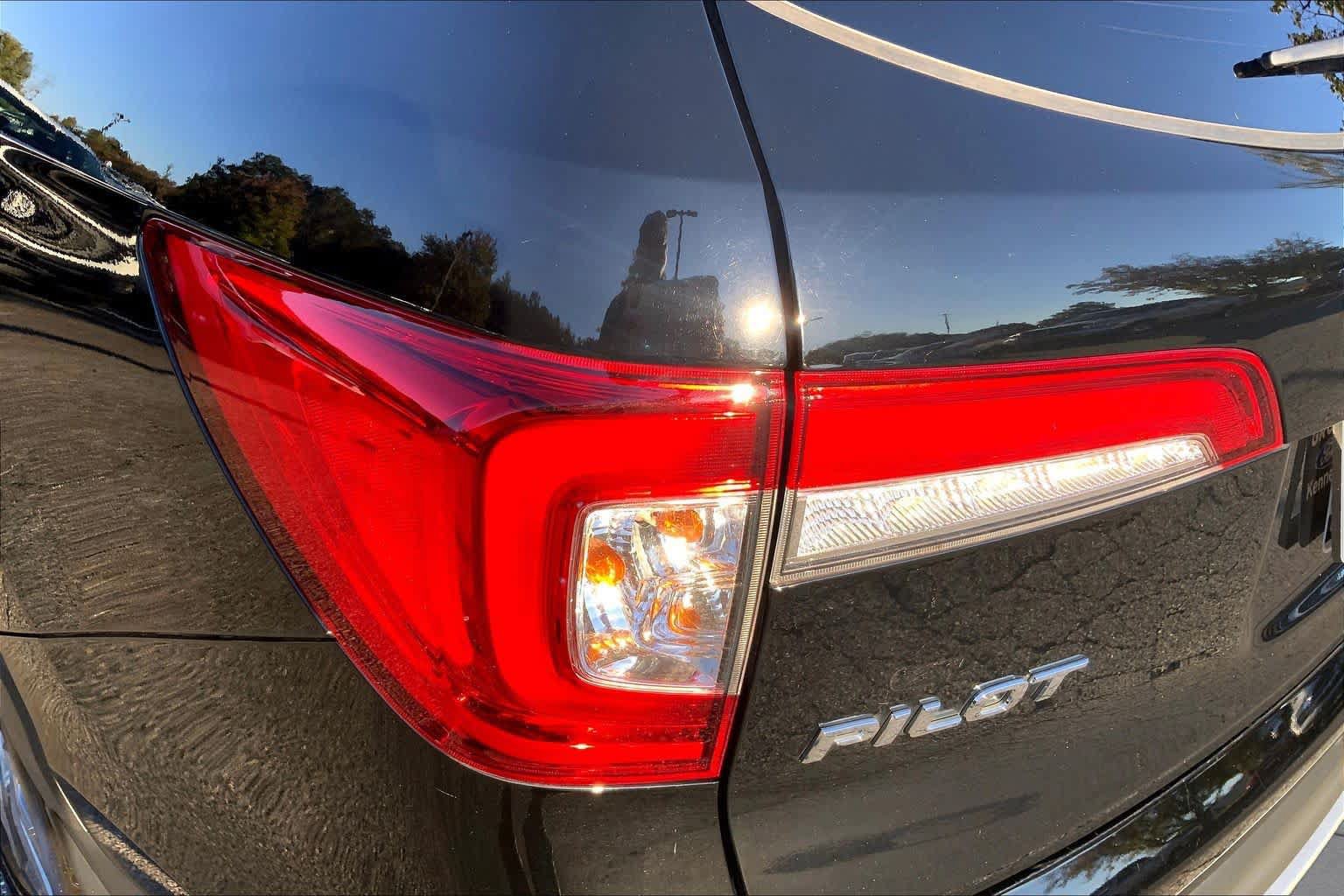Used 2019 Honda Pilot EX-L image 28