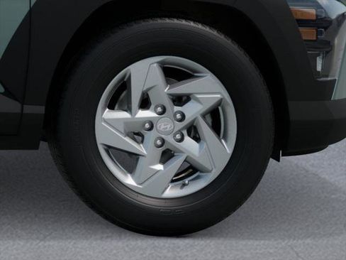 New 2026 Hyundai Kona SE image 8