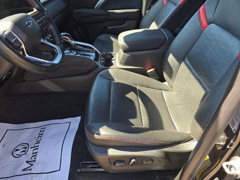 Used 2023 Chevrolet Colorado Z71 w/ Z71 Convenience Package 2 image 6