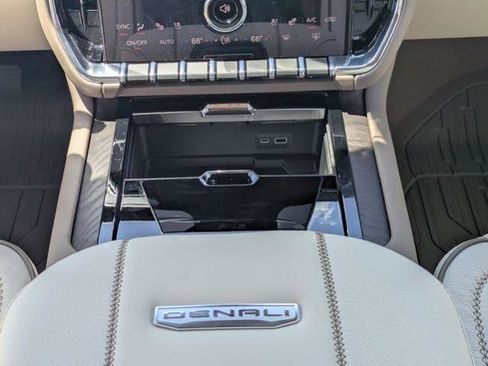 New 2026 GMC Yukon XL Denali w/ Sun & Power Step Package RWD image 22