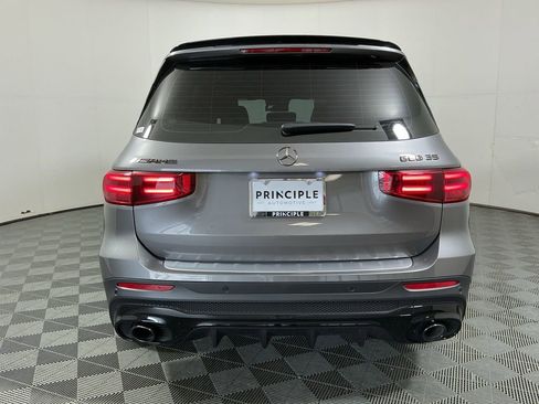 Used 2025 Mercedes-Benz GLB 35 AMG 4MATIC image 6