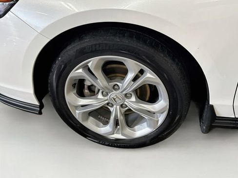 Used 2023 Honda Accord LX image 10