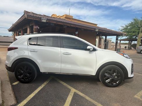 Used 2020 Kia Sportage S w/ S Sunroof Package image 7