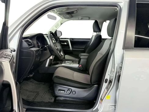 Used 2018 Toyota 4Runner SR5 image 11