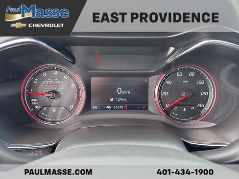 Used 2023 Chevrolet TrailBlazer RS w/ Sun and Liftgate Package FWD image 11
