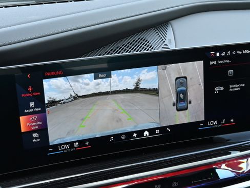 New 2026 BMW 740i image 16