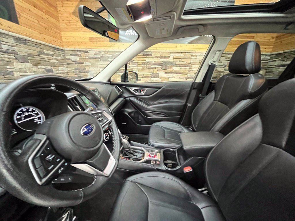 Used 2019 Subaru Forester Limited AWD/4WD image 15