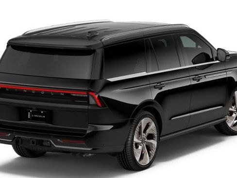 New 2026 Lincoln Navigator Black Label AWD/4WD image 26