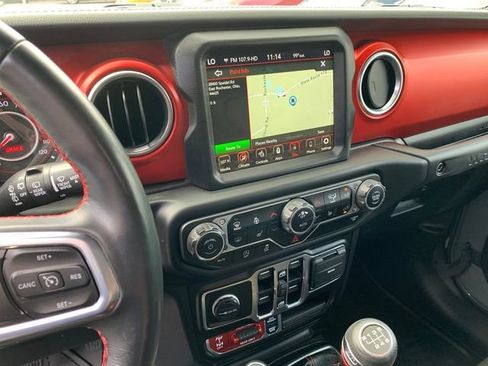 Used 2021 Jeep Wrangler Unlimited Rubicon AWD/4WD image 23