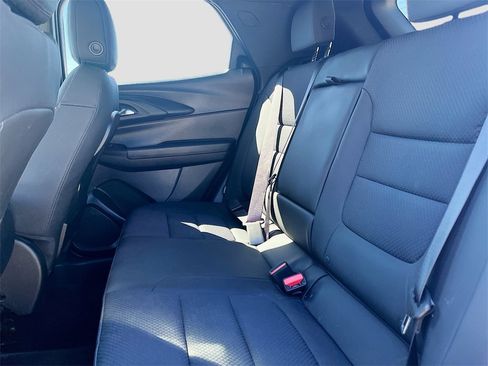 Used 2023 Chevrolet TrailBlazer RS w/ Sun and Liftgate Package image 25