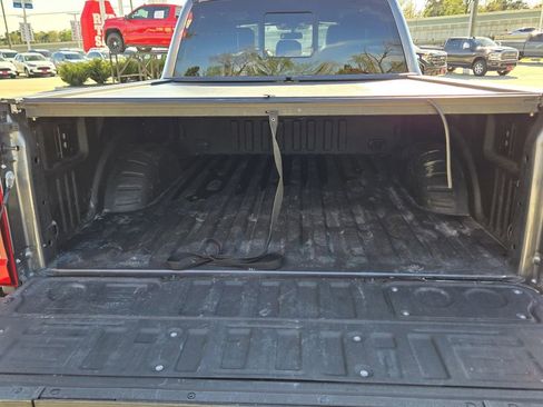 Used 2024 Ford F250 Platinum w/ FX4 Off-Road Package image 12