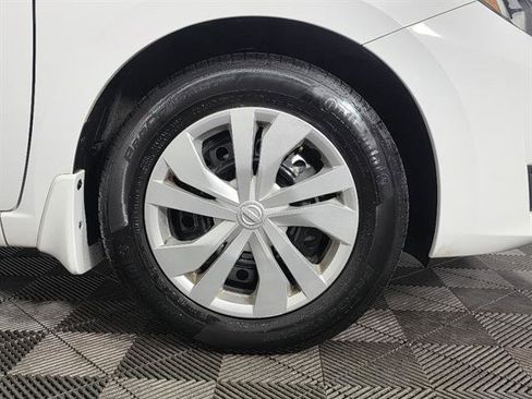 Used 2024 Nissan Versa S image 11